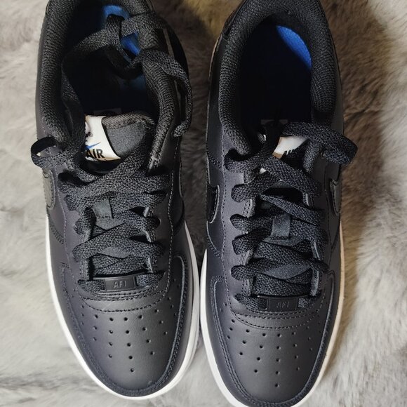 *NEW* Nike Air Force 1's Youth 6 - Picture 2 of 10